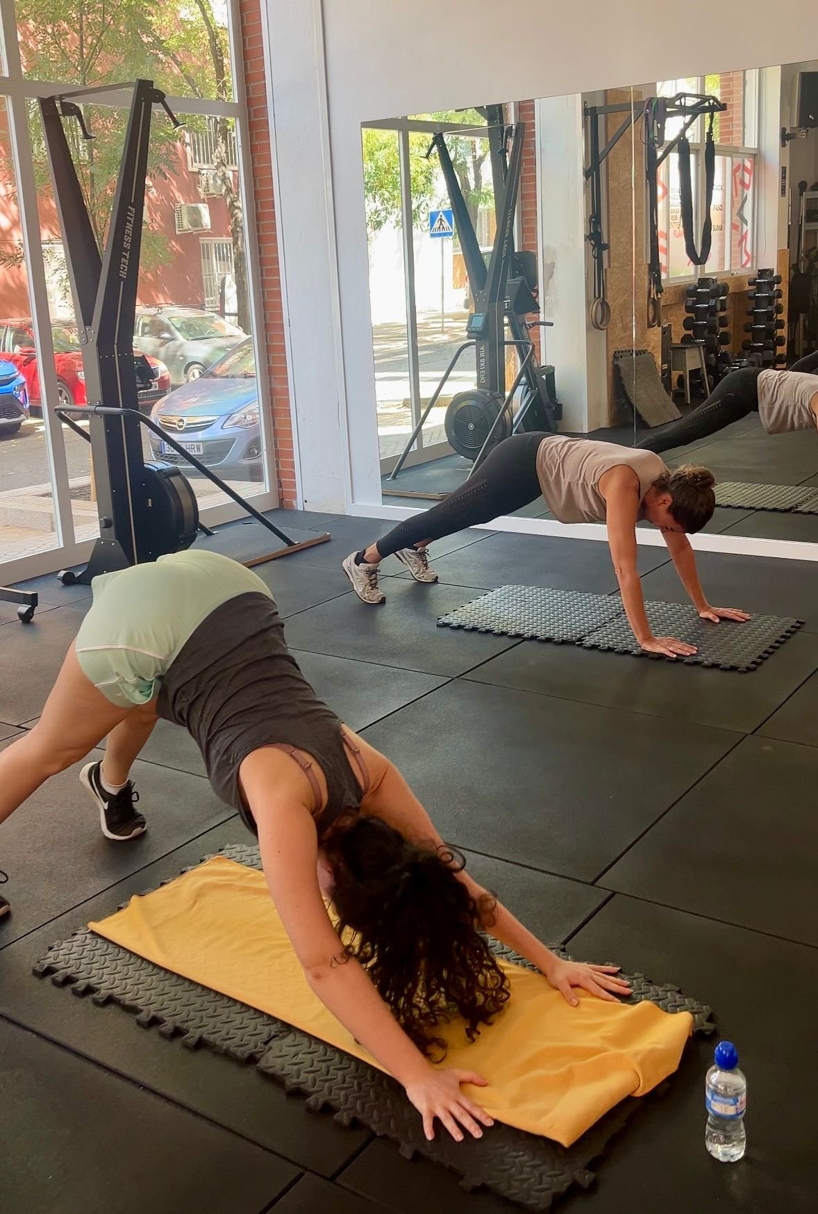 Control y movilidad durante una sesión de Yoga Funcional